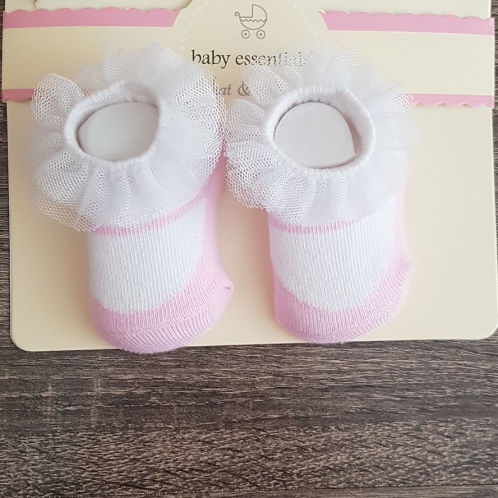 Baby essentials | Hat& socks - Picture 4 of 7